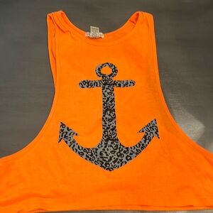 Anchor muscle tee
